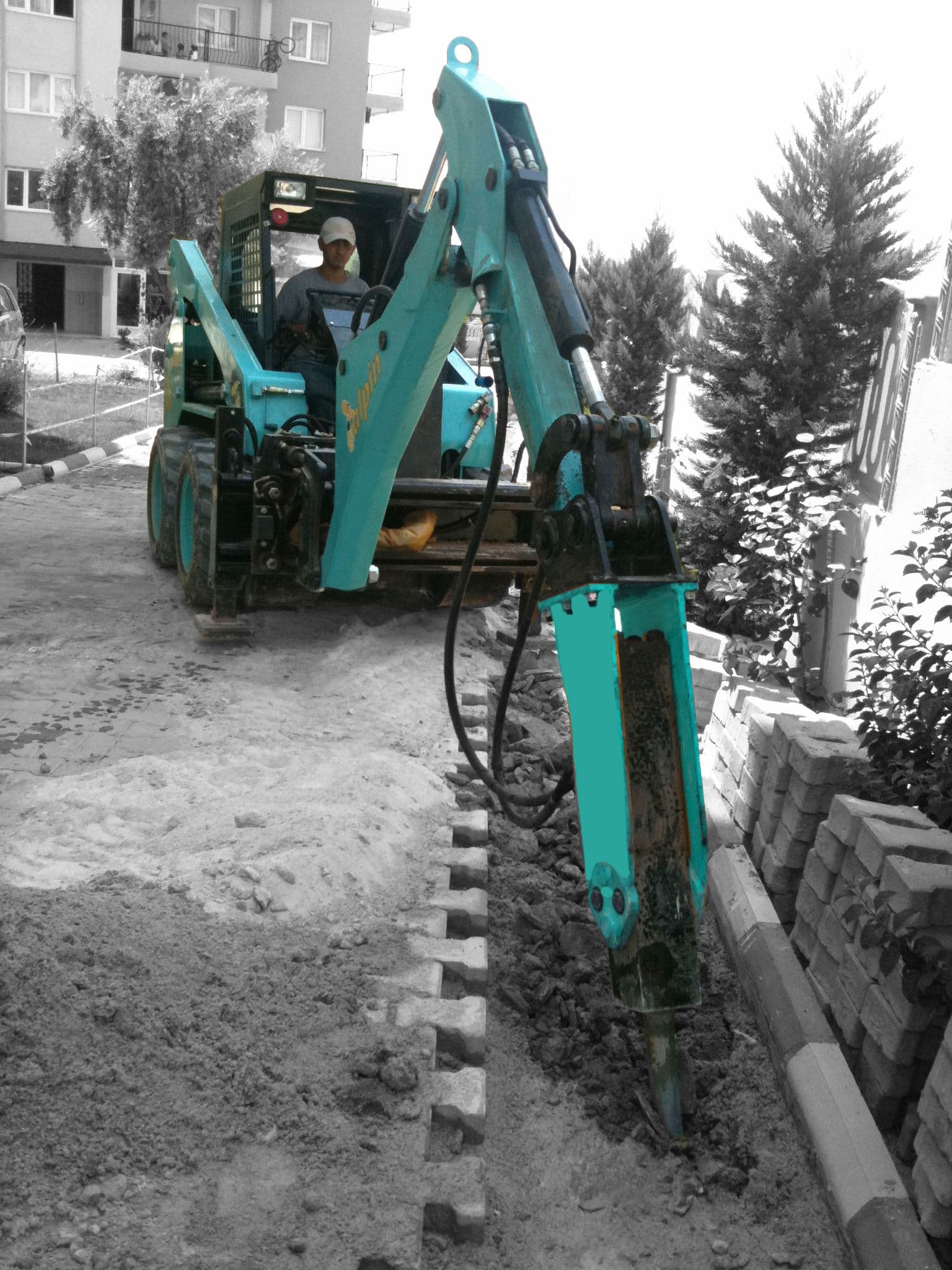 Hydraulic Breaker - 3